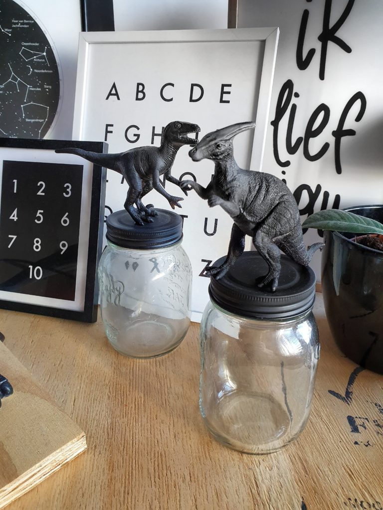 dino diy