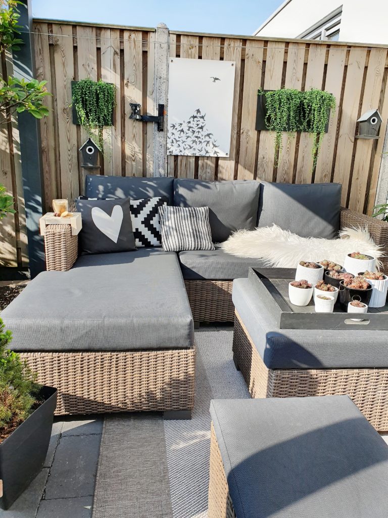 loungebank