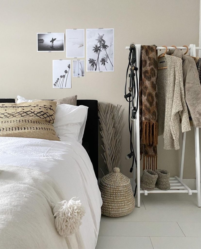 beige muur